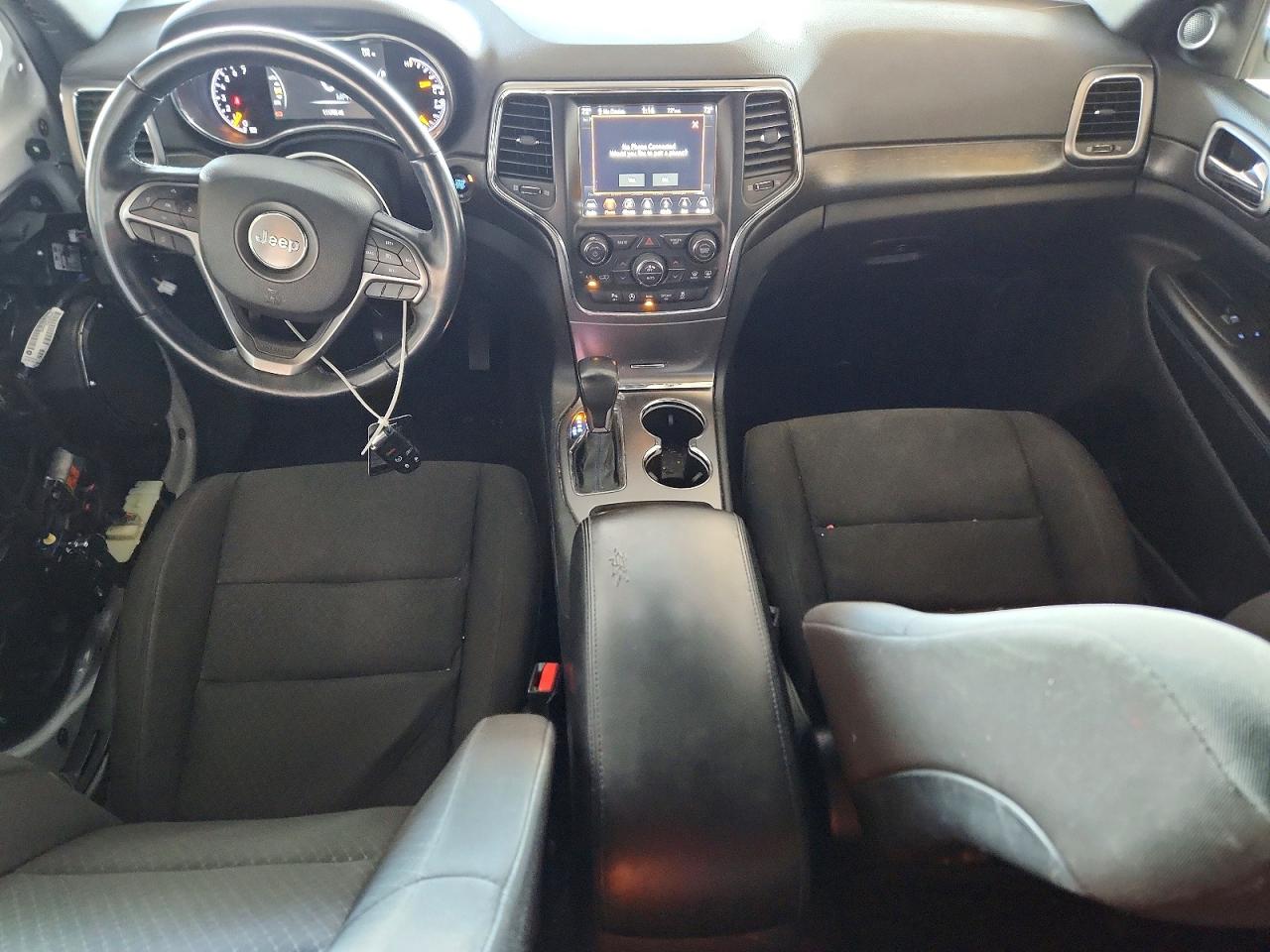 2018 JEEP GRAND CHEROKEE LAREDO photo 8