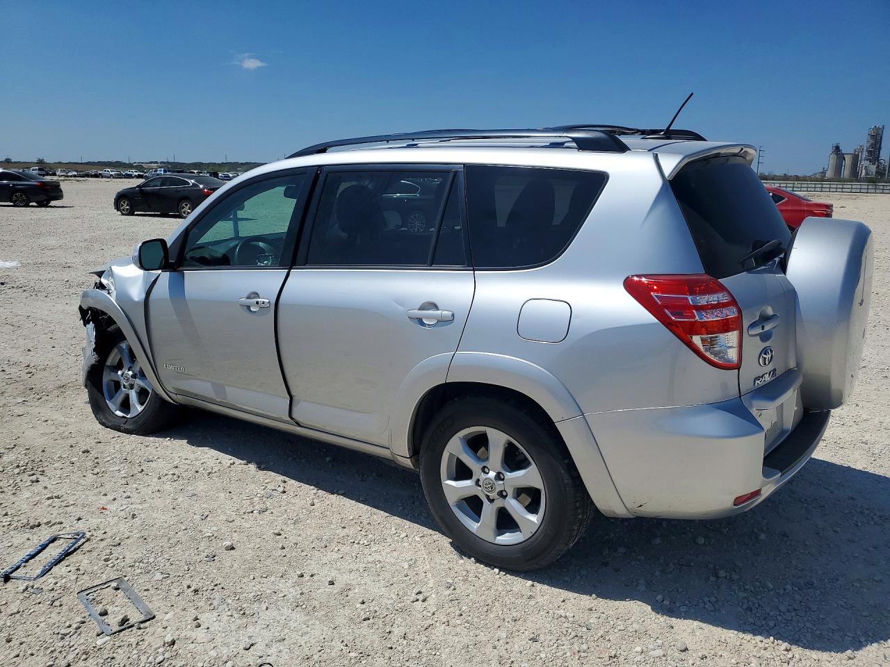 2012 TOYOTA RAV4 LIMITED photo 4