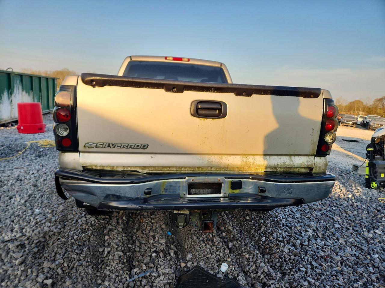 2006 CHEVROLET SILVERADO C1500 photo 11