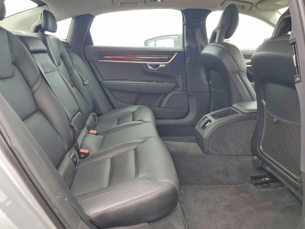 2018 VOLVO S90 T5 MOMENTUM photo 19