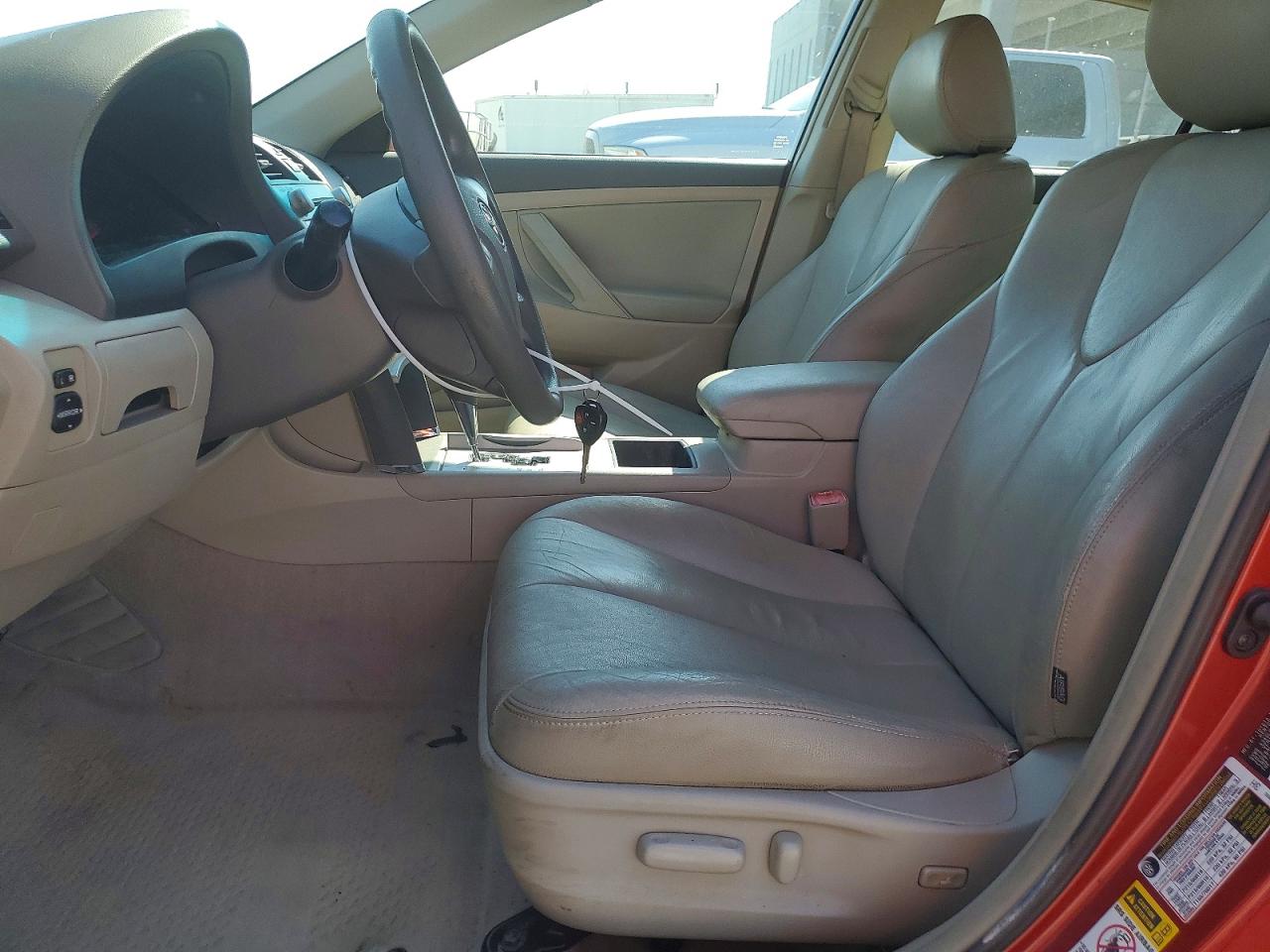 2009 TOYOTA CAMRY LE photo 13
