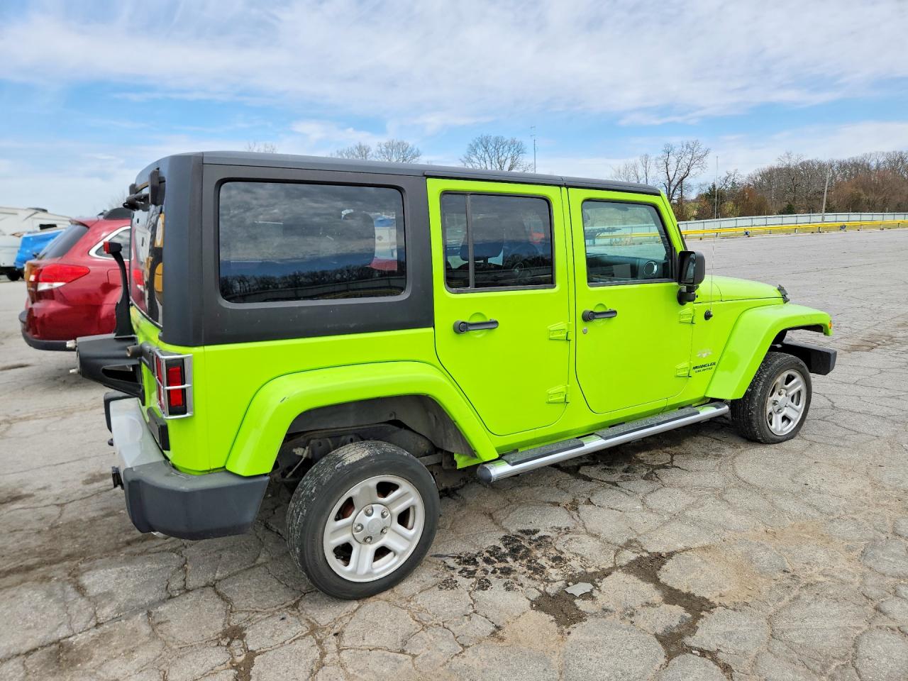2013 JEEP WRANGLER UNLIMITED SAHARA photo 7
