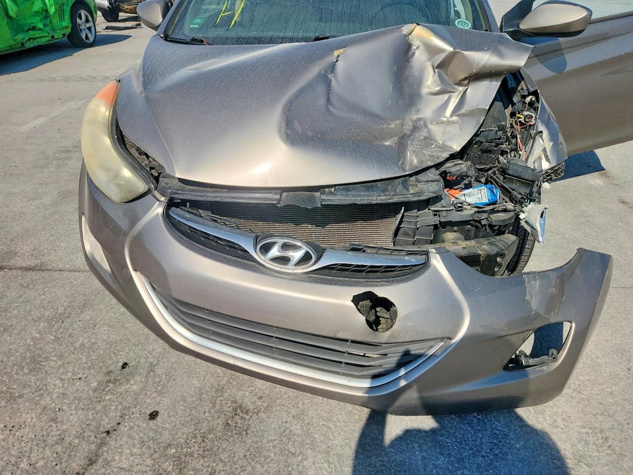 2012 HYUNDAI ELANTRA GLS photo 11