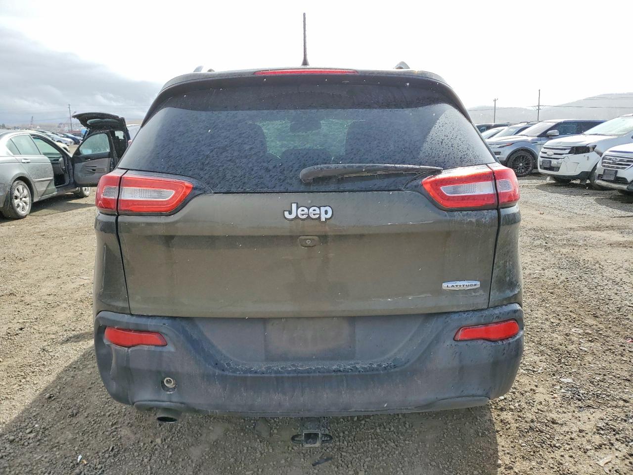 2015 JEEP CHEROKEE LATITUDE photo 6