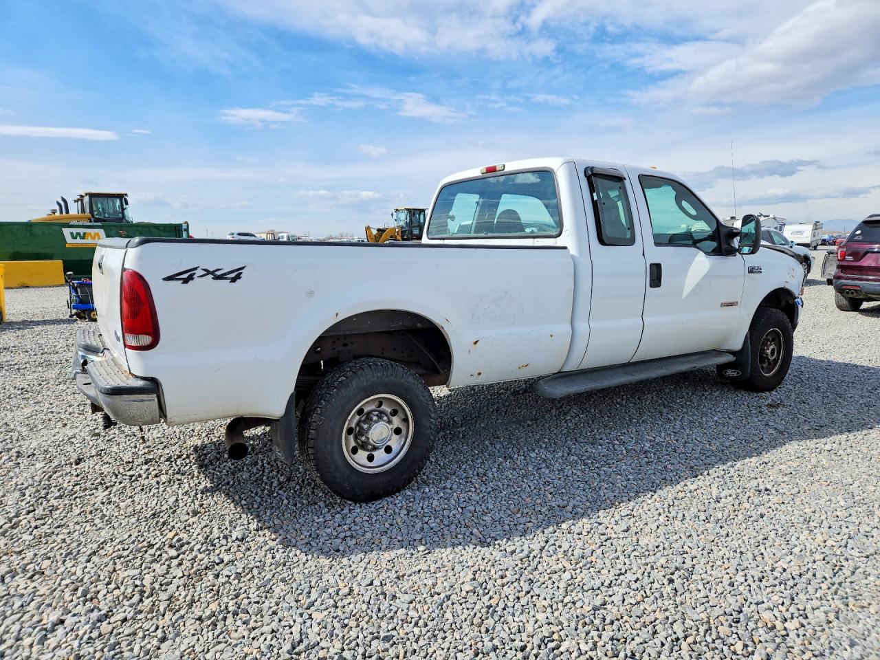 2004 FORD F350 SRW SUPER DUTY photo 3