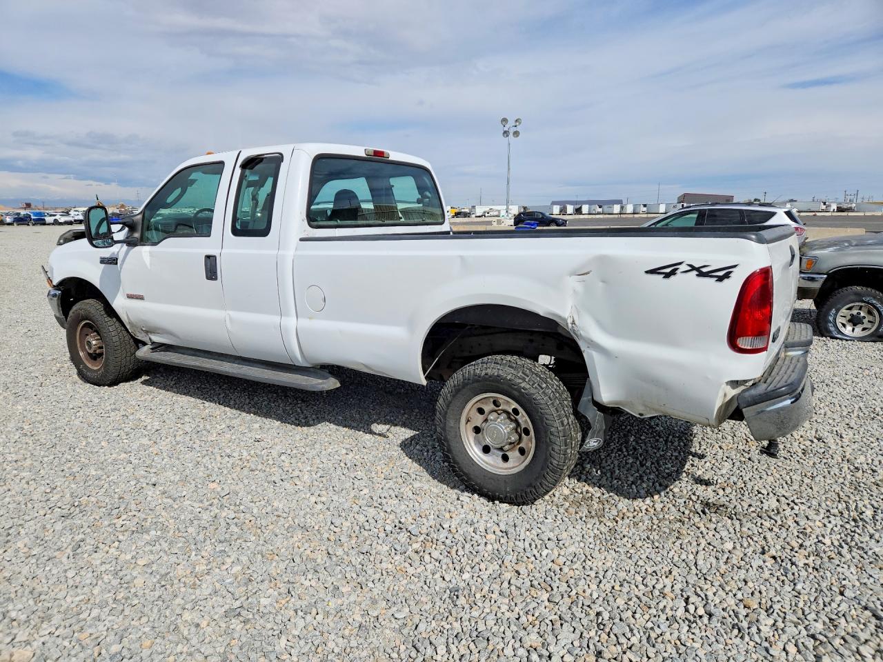 2004 FORD F350 SRW SUPER DUTY photo 2