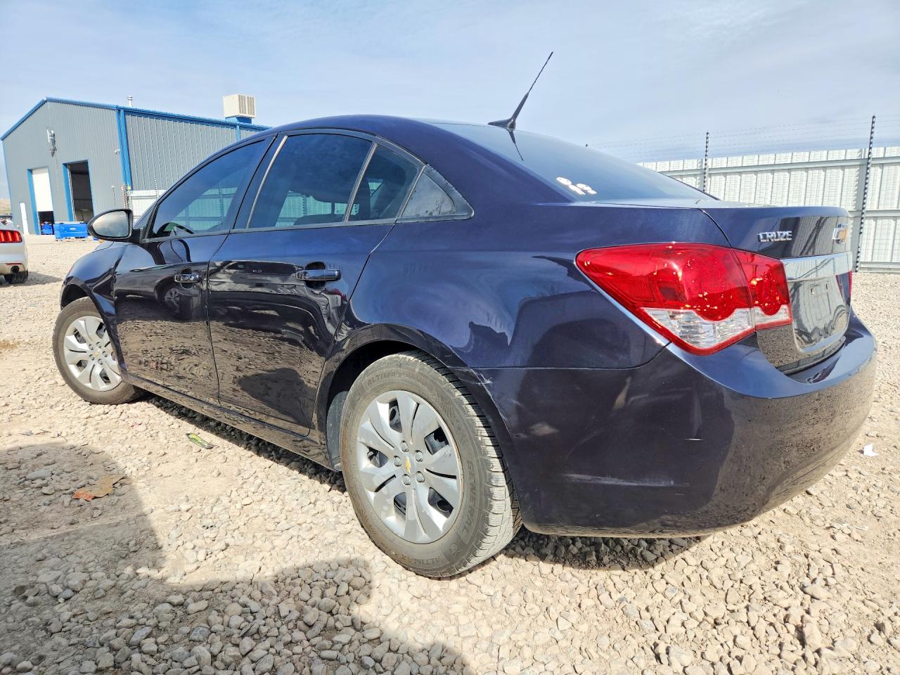 2014 CHEVROLET CRUZE LS photo 2