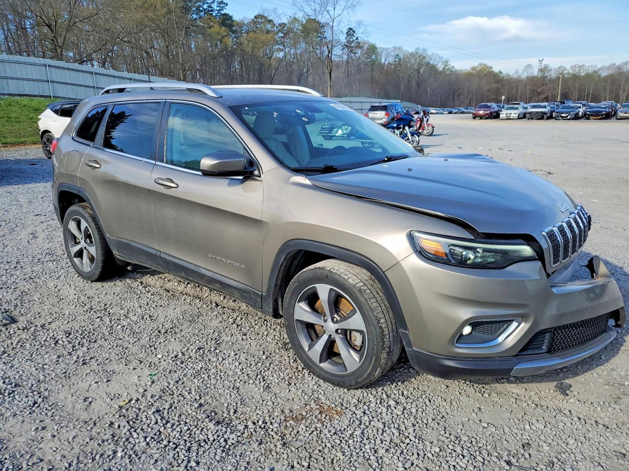 2019 JEEP CHEROKEE LIMITED photo 10