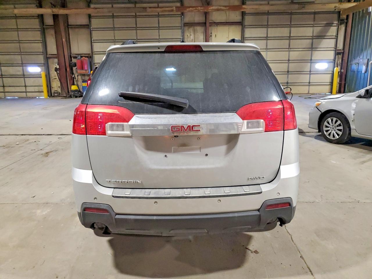 2013 GMC TERRAIN SLT photo 6