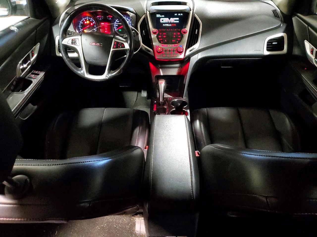 2013 GMC TERRAIN SLT photo 8