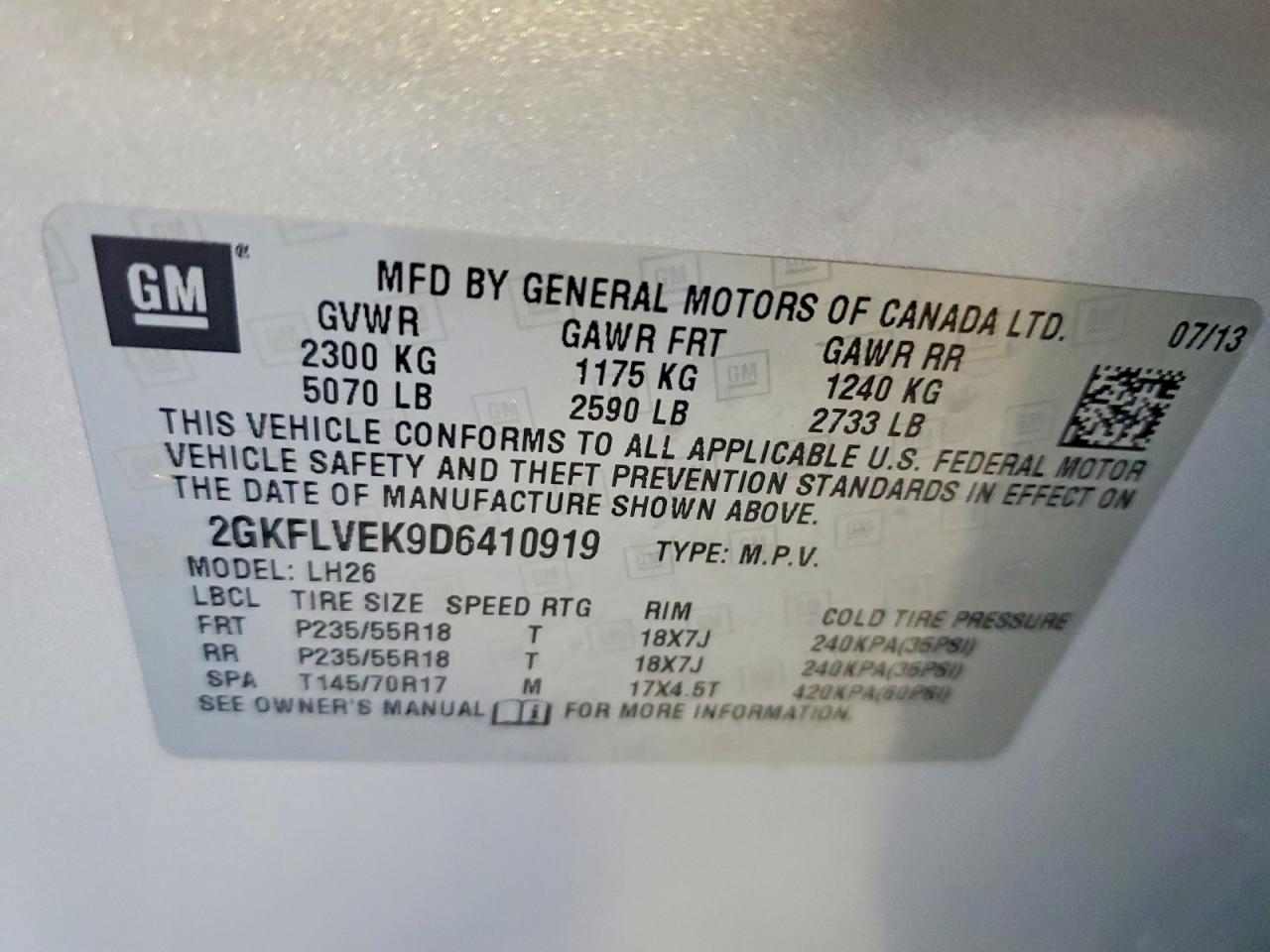 2013 GMC TERRAIN SLT photo 13