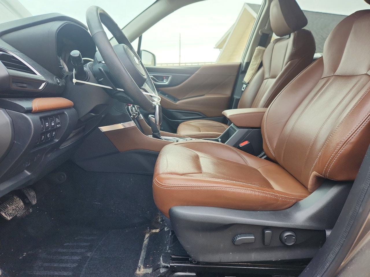 2019 SUBARU FORESTER TOURING photo 13