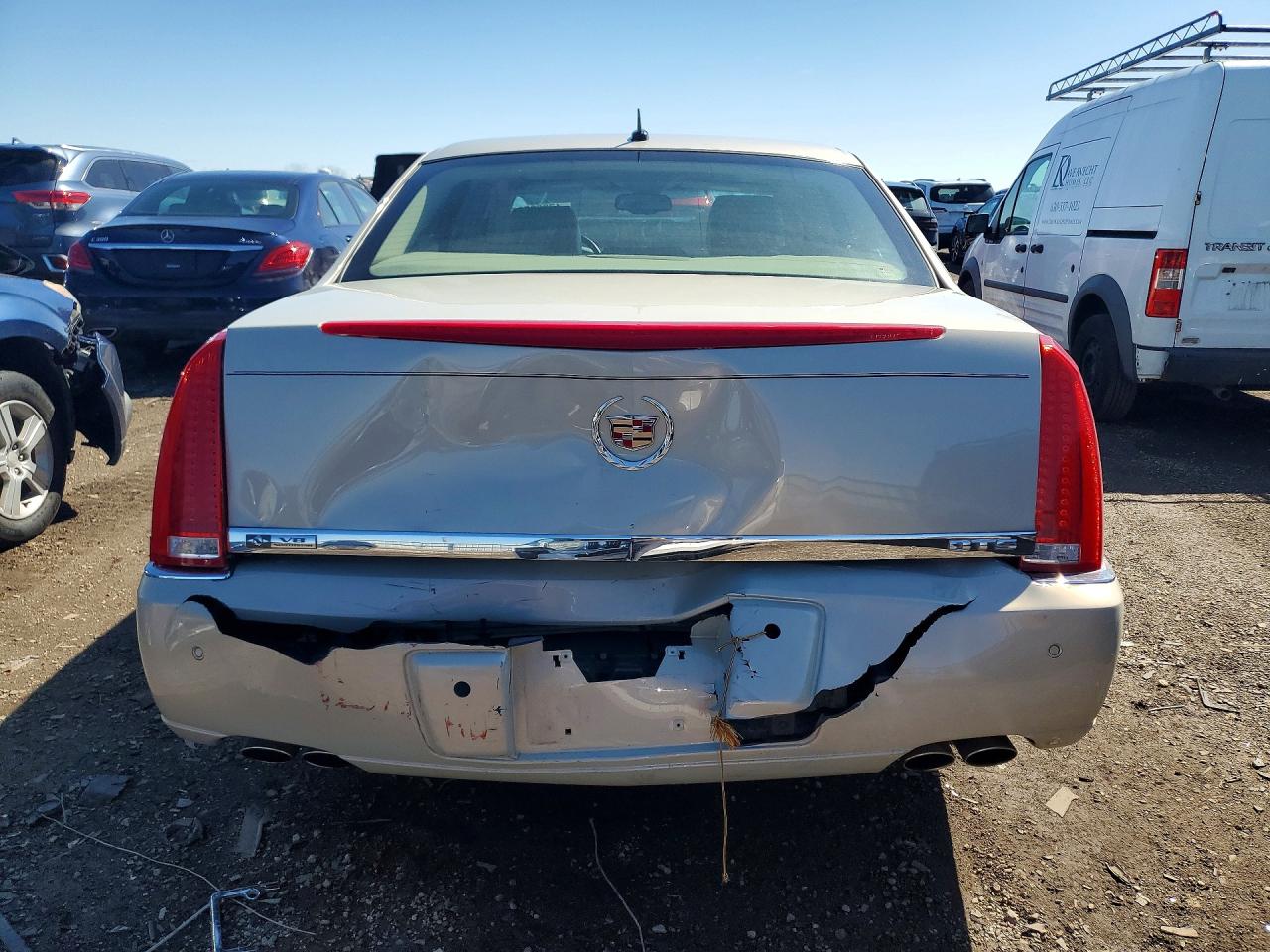2007 CADILLAC DTS photo 11