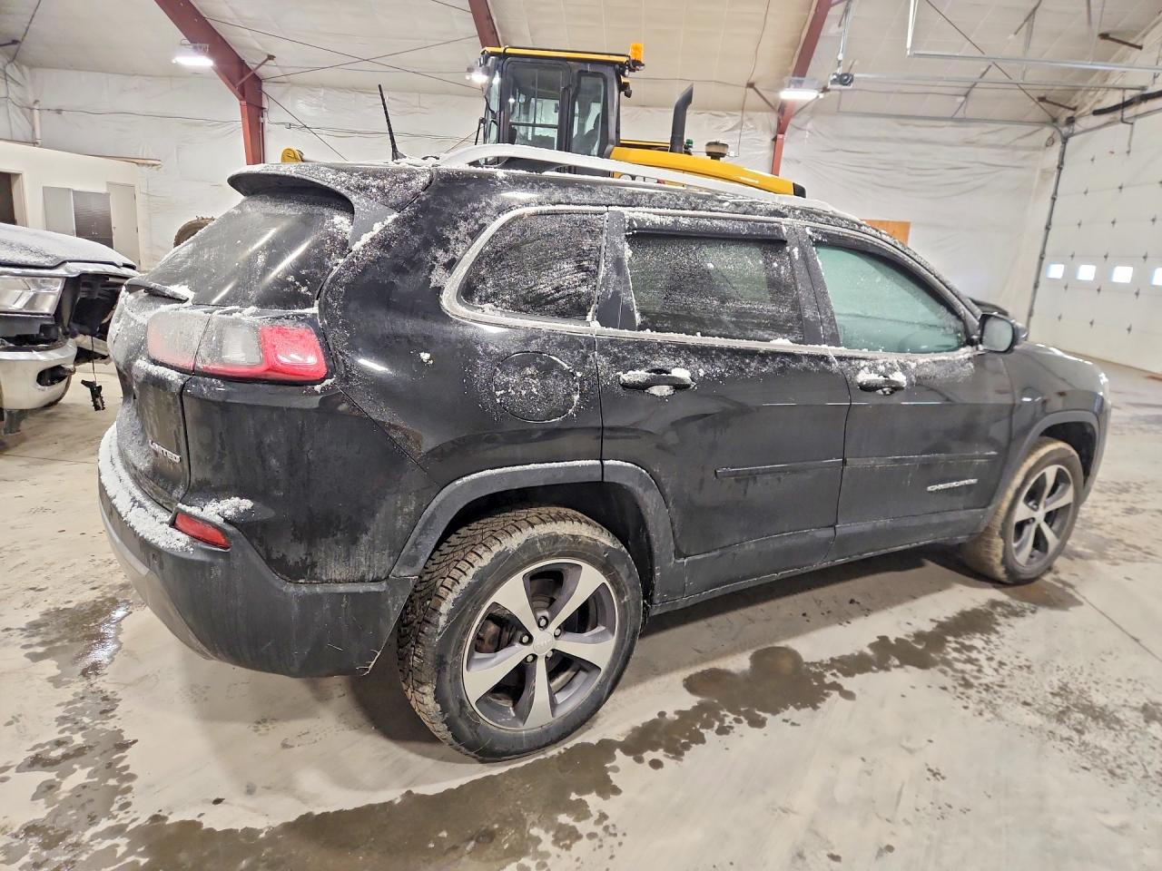 2019 JEEP CHEROKEE LIMITED photo 5
