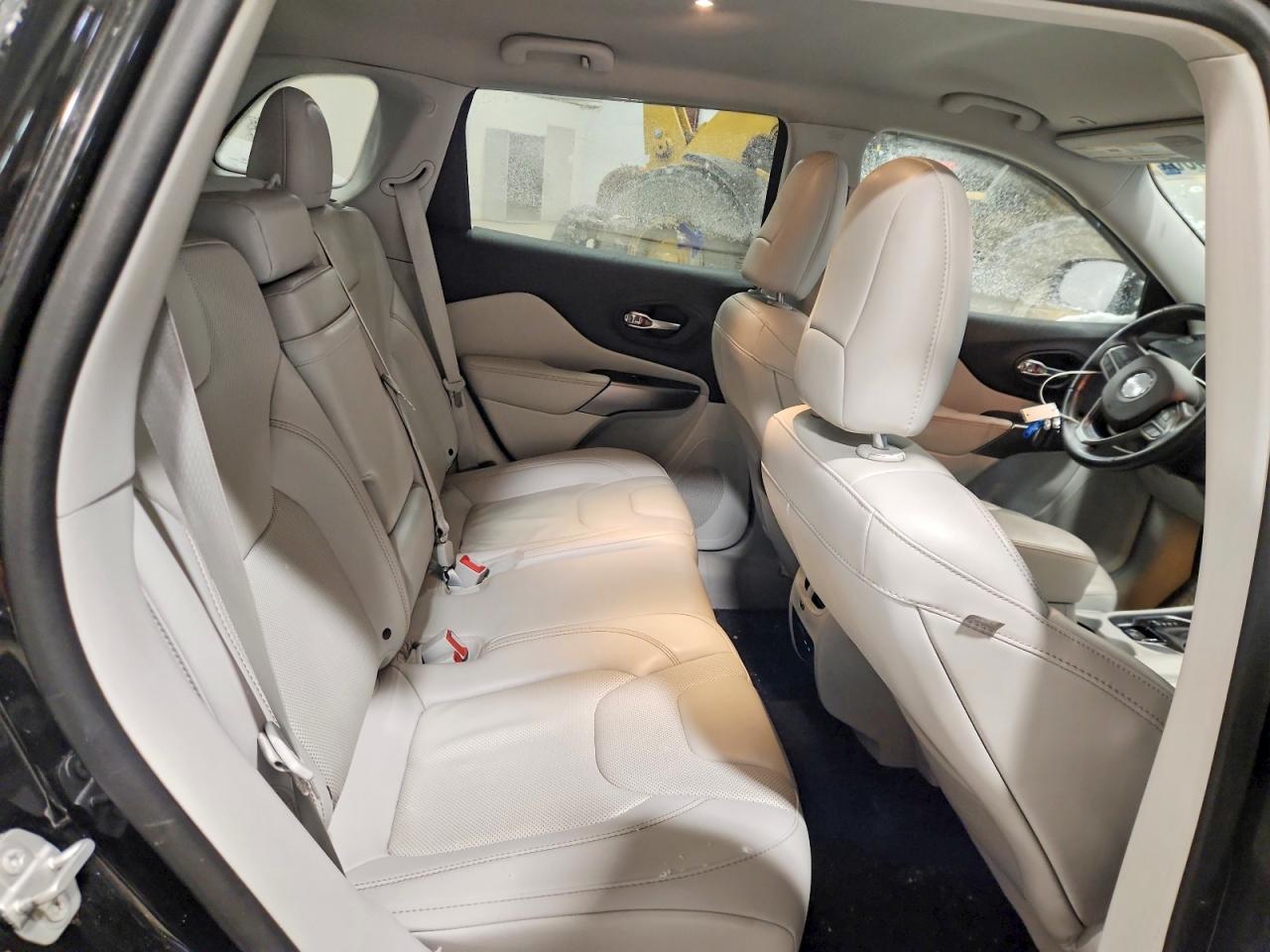 2019 JEEP CHEROKEE LIMITED photo 21