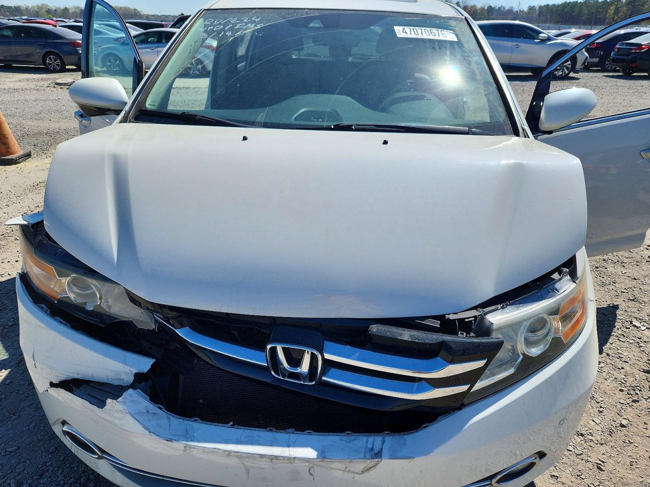 2014 HONDA ODYSSEY TOURING photo 23