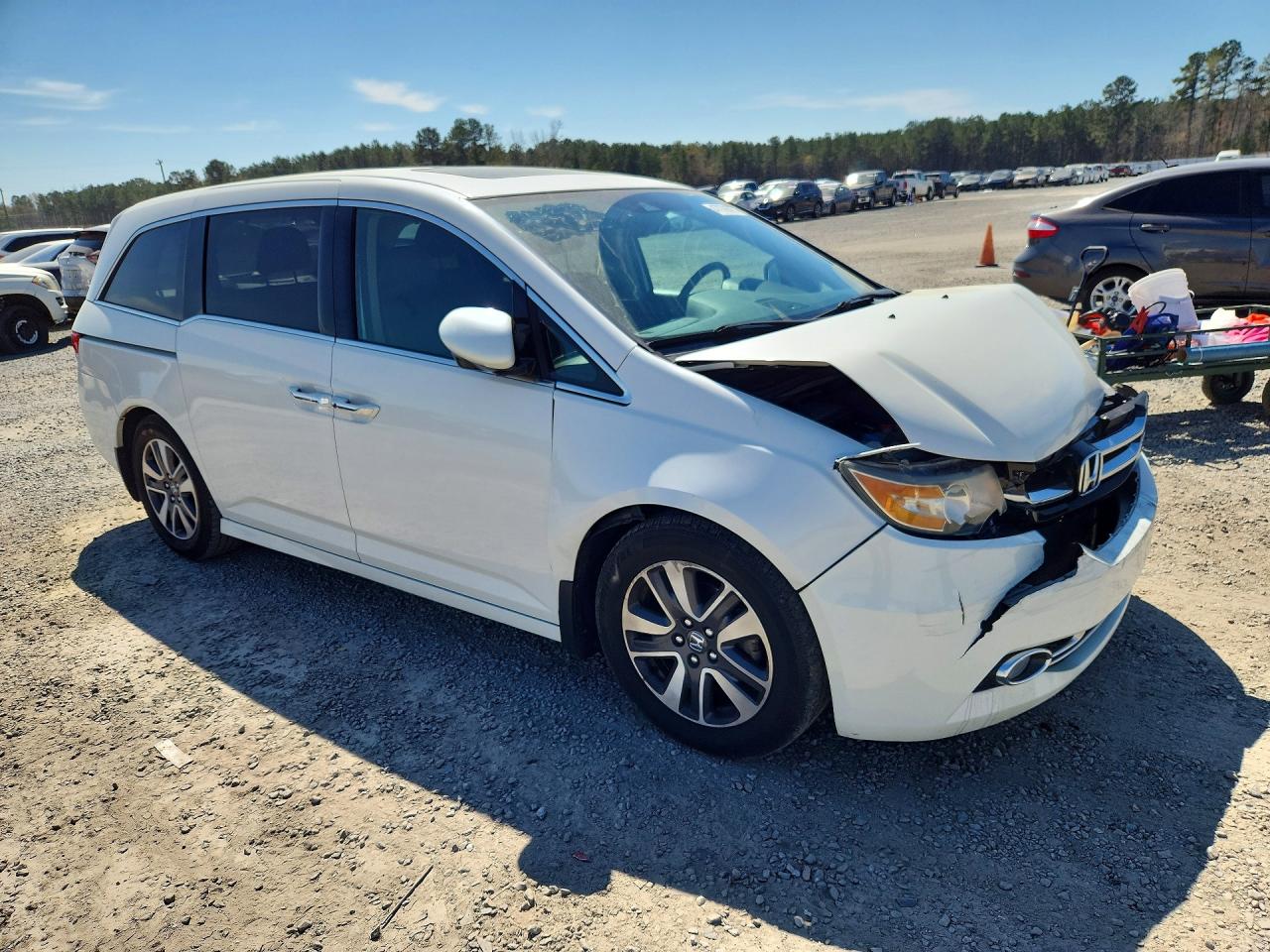 2014 HONDA ODYSSEY TOURING photo 7
