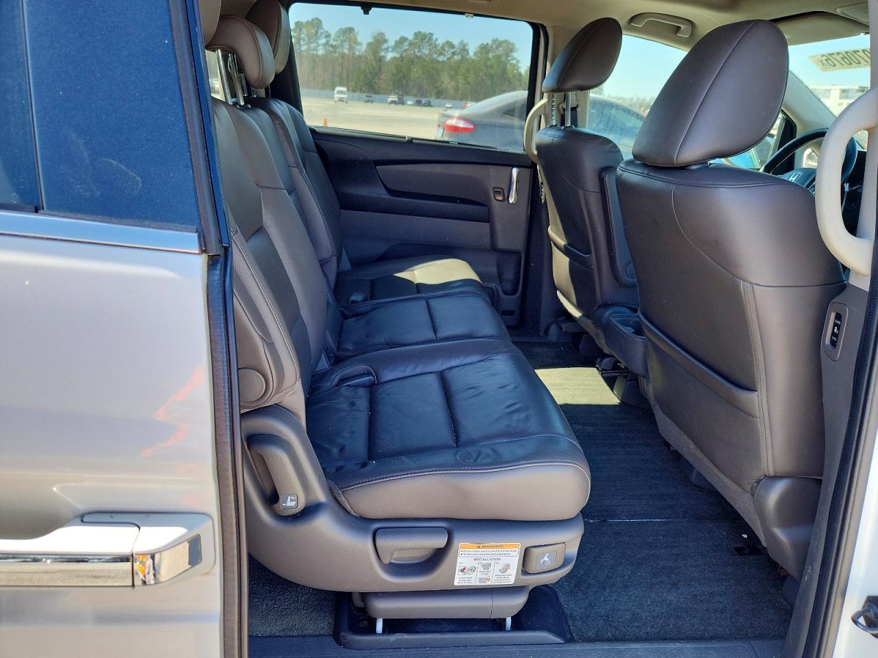 2014 HONDA ODYSSEY TOURING photo 21