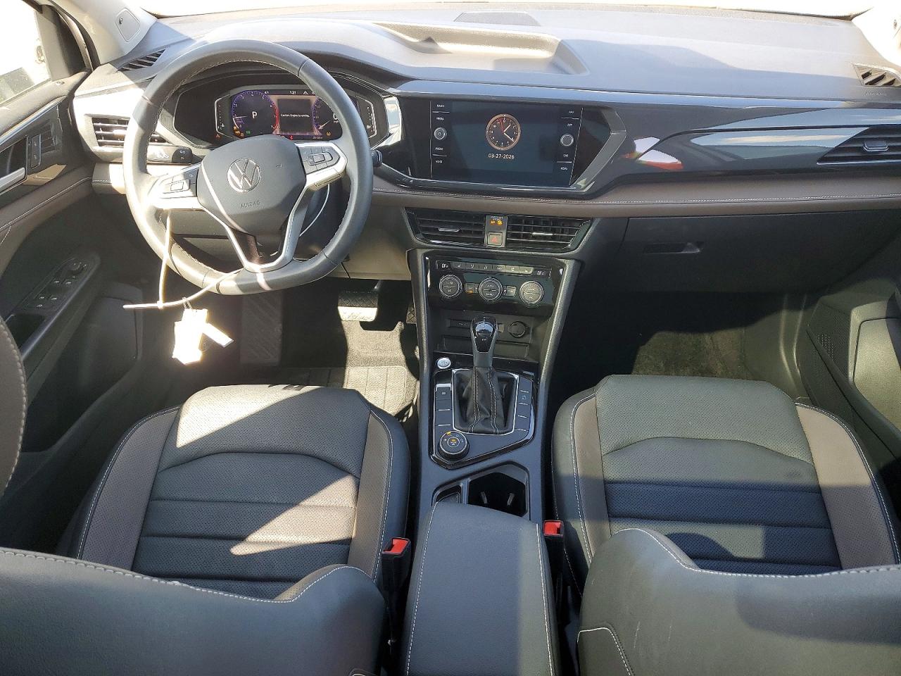 2024 VOLKSWAGEN TAOS SEL photo 8