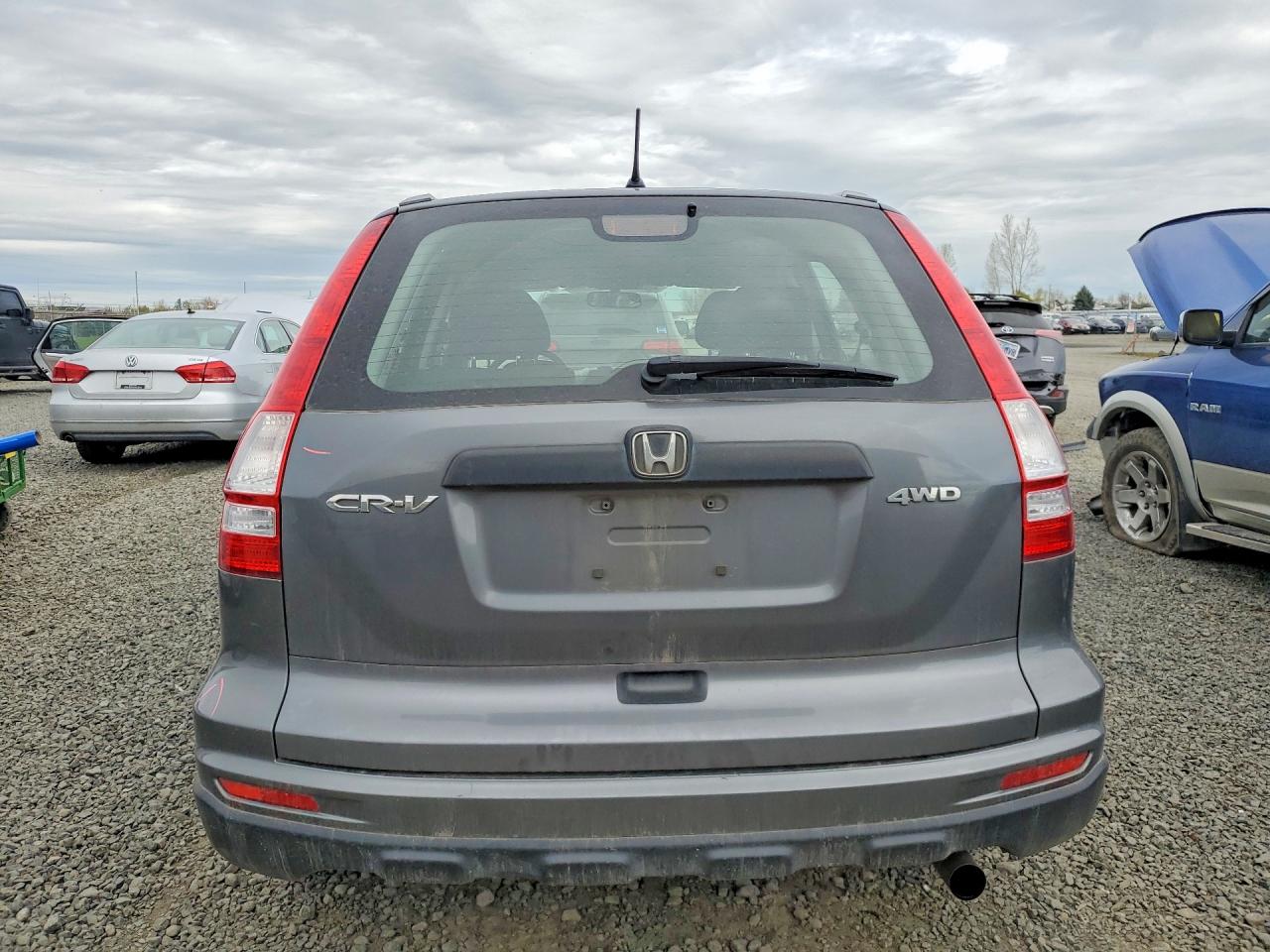 2010 HONDA CR-V LX photo 11
