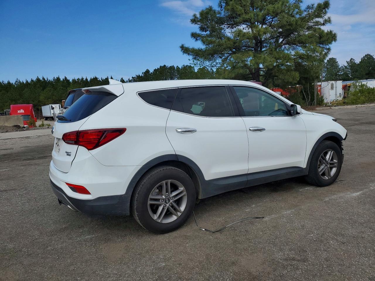 2017 HYUNDAI SANTA FE SPORT 2.4L photo 7