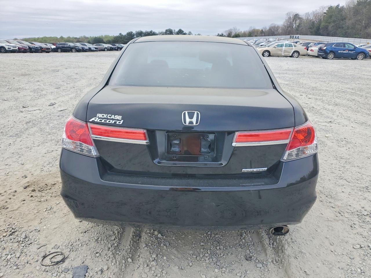 2011 HONDA ACCORD SE photo 6