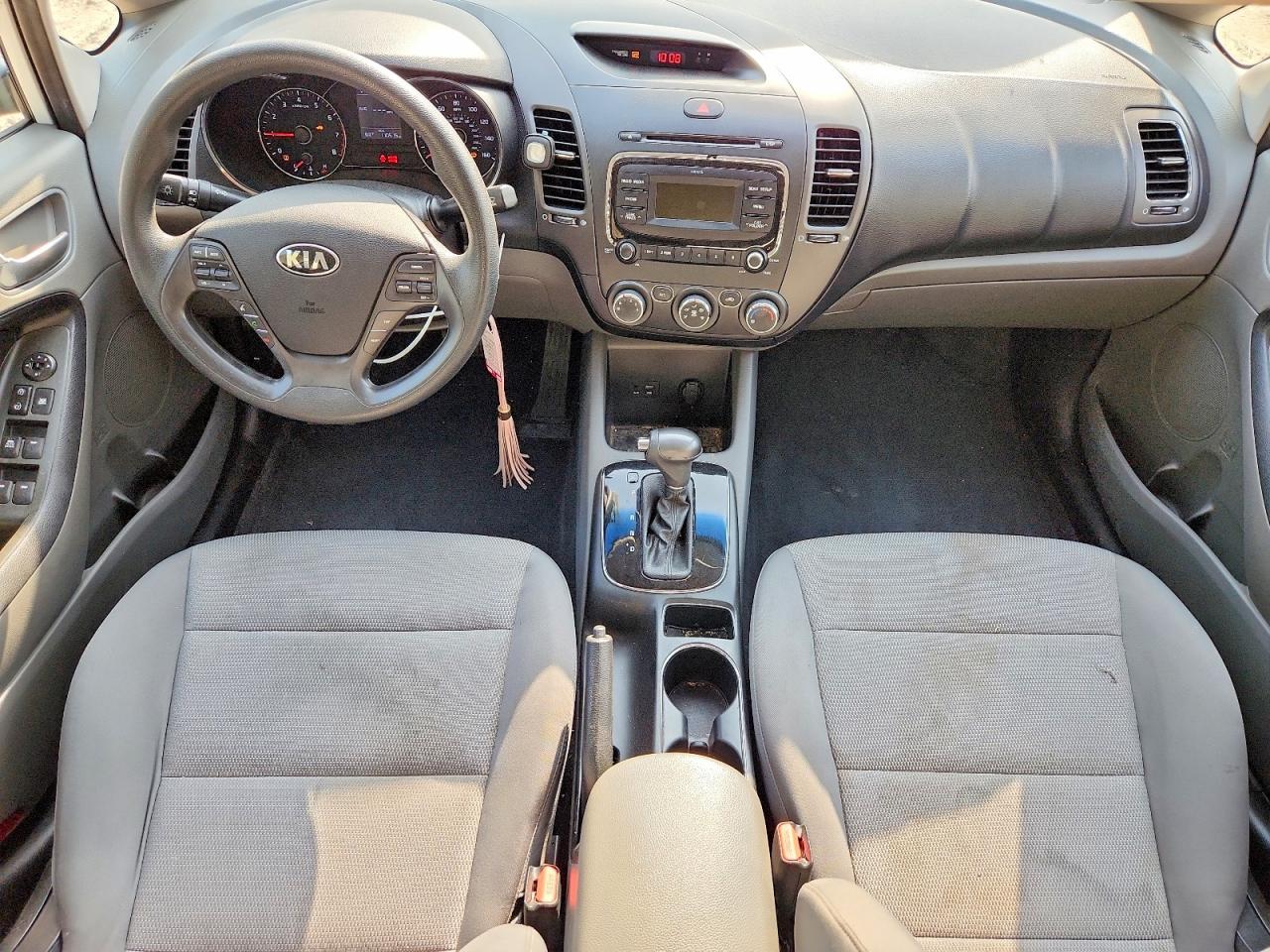 2018 KIA FORTE LX photo 15