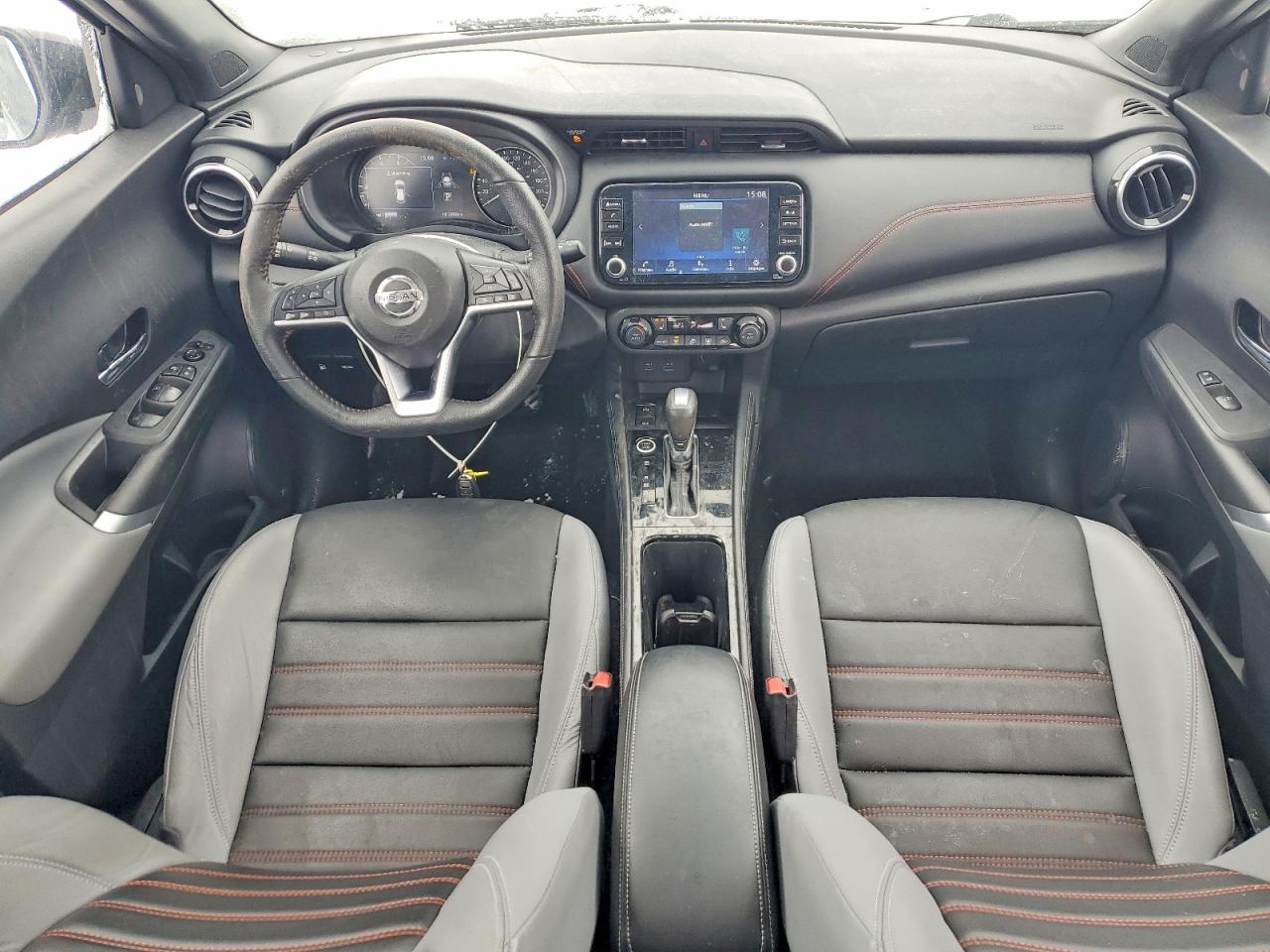 2021 NISSAN KICKS SR photo 8