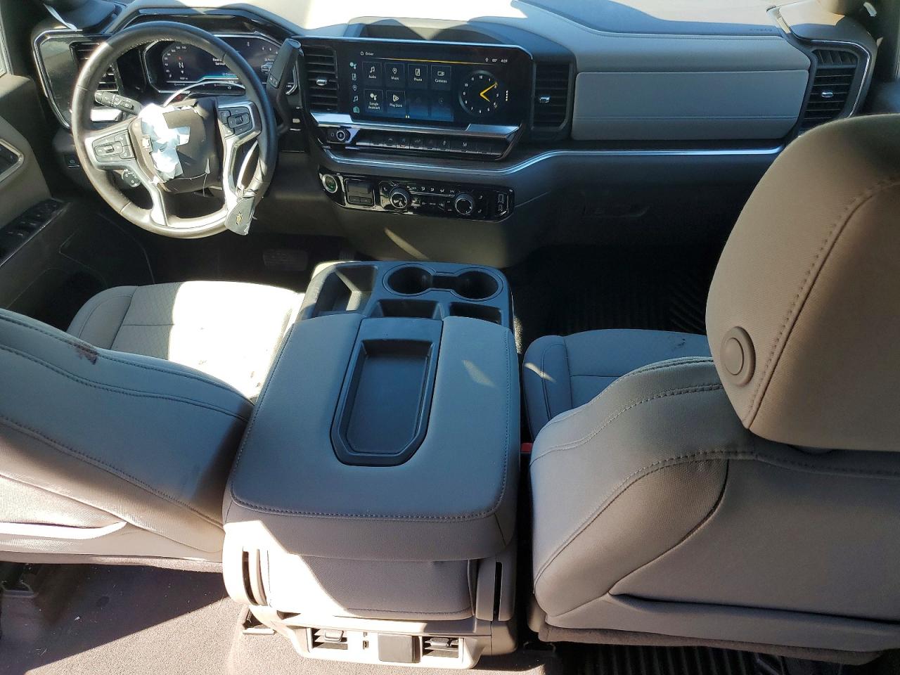 2024 CHEVROLET SILVERADO C1500 LT photo 22