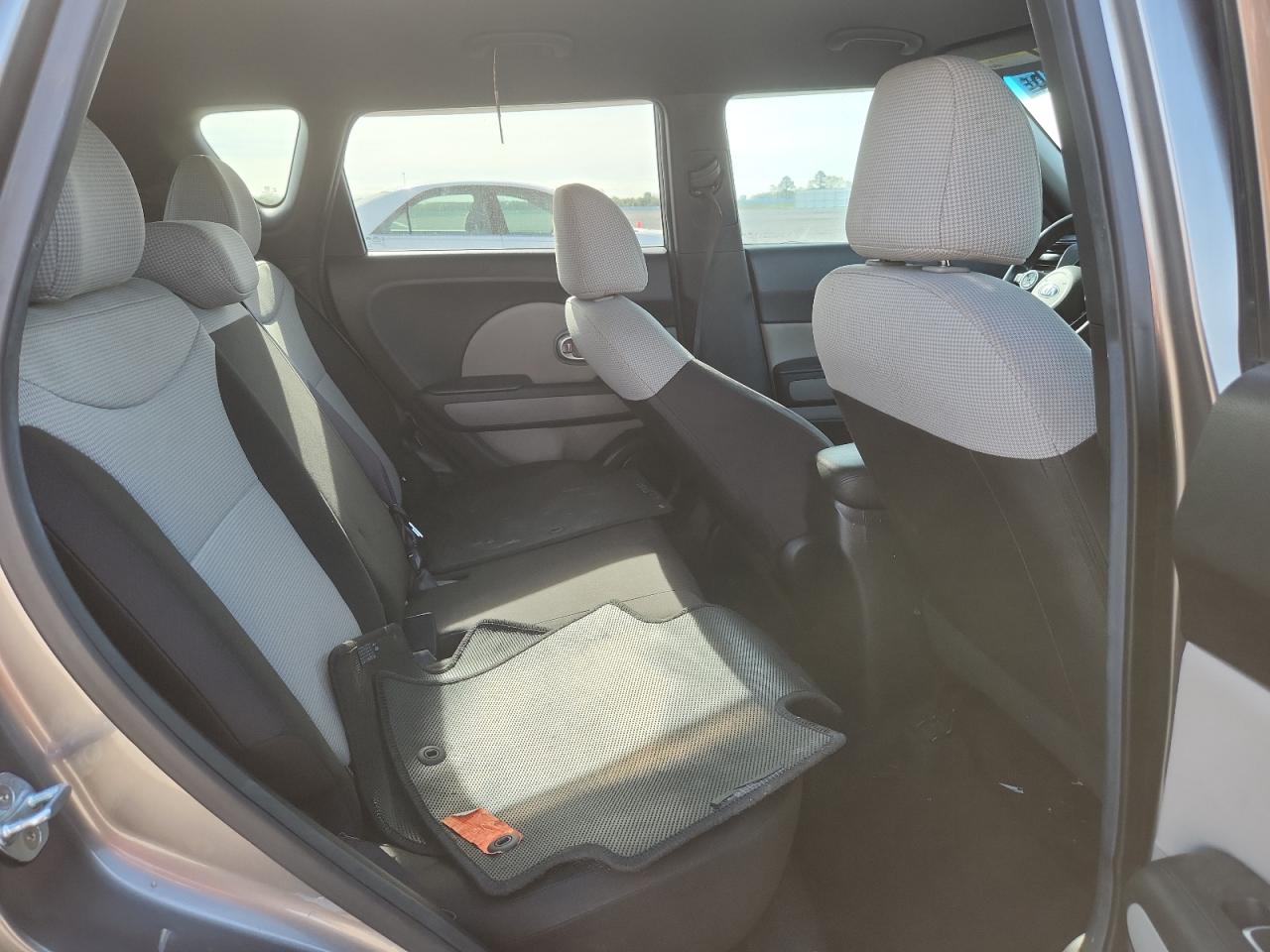 2017 KIA SOUL BASE photo 28