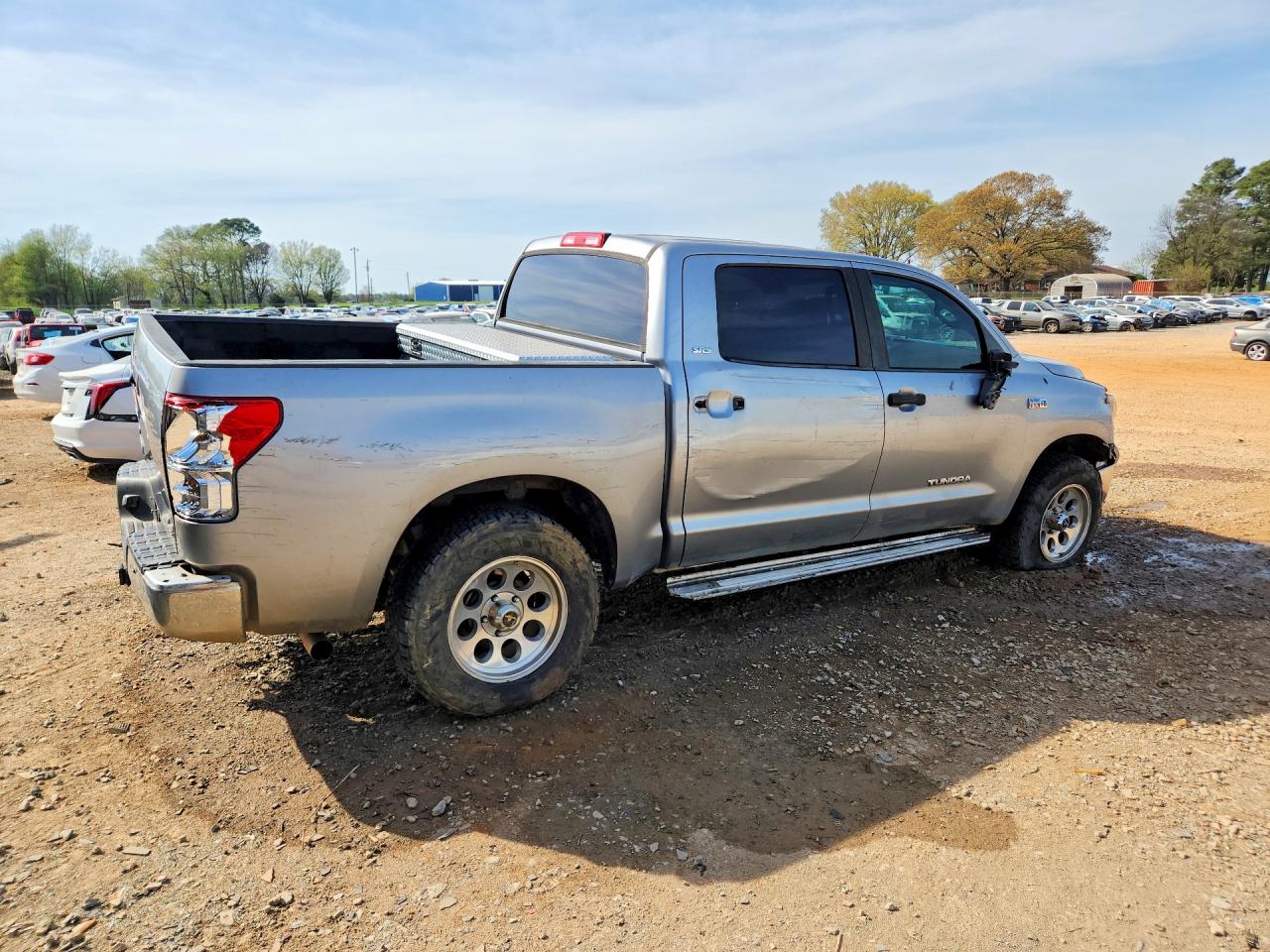2011 TOYOTA TUNDRA GRADE photo 5