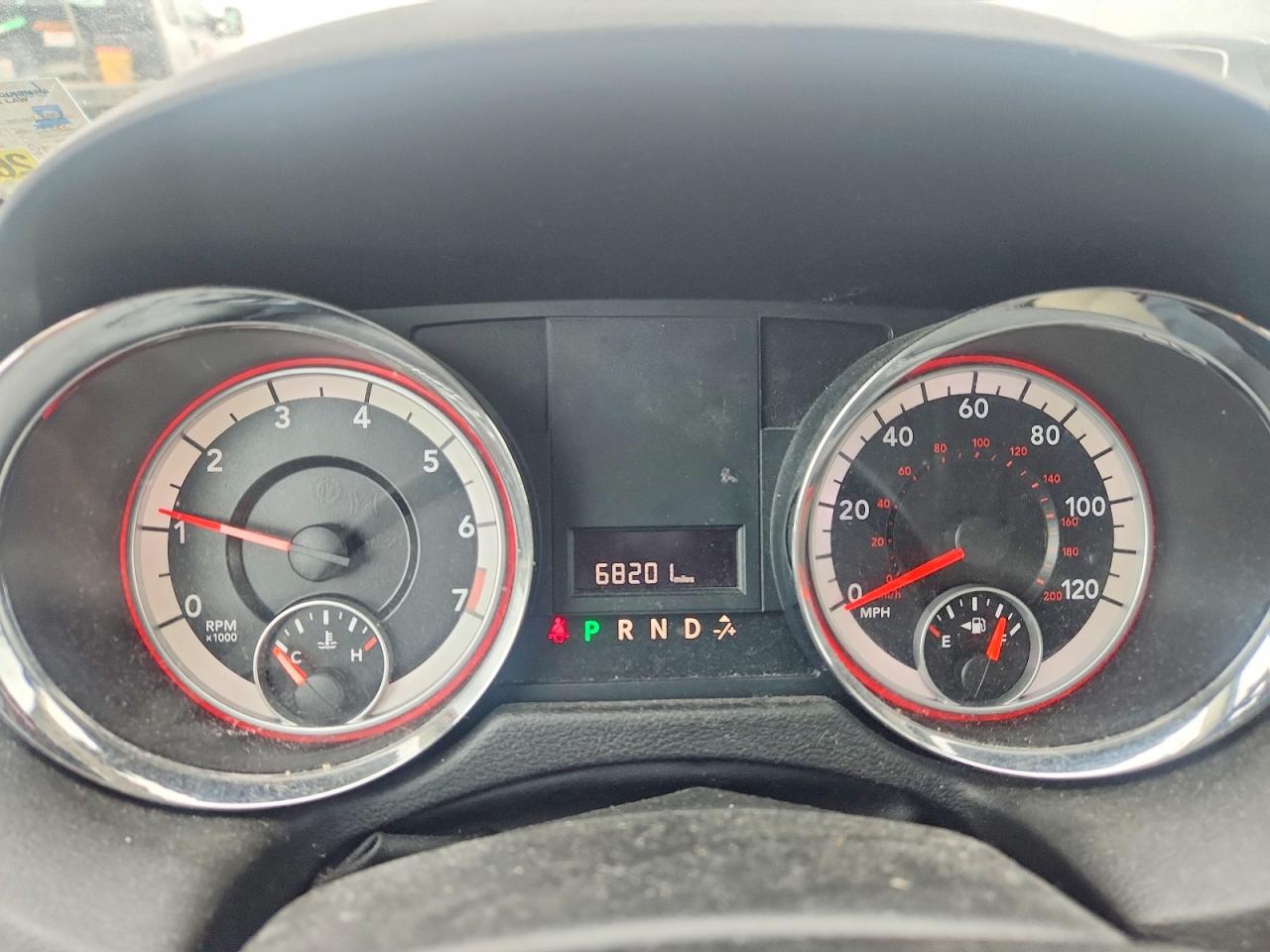 2013 DODGE GRAND CARAVAN SXT photo 9