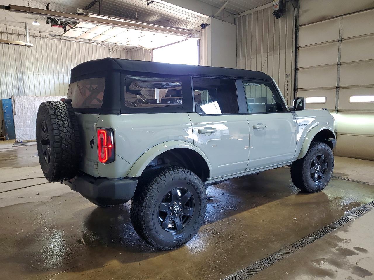 2023 FORD BRONCO BASE photo 7