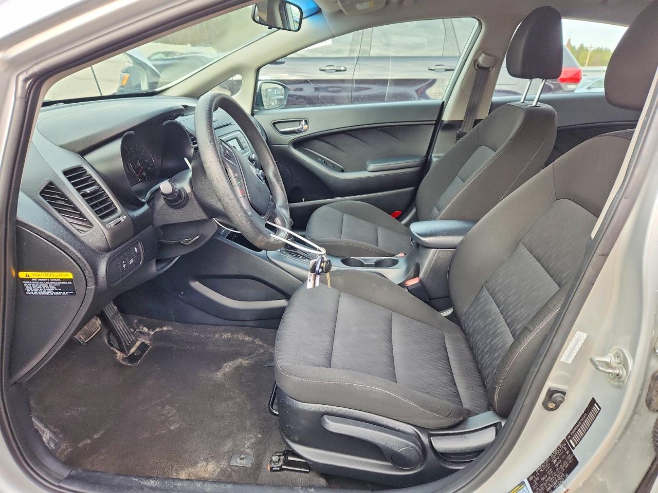2014 KIA FORTE LX photo 13