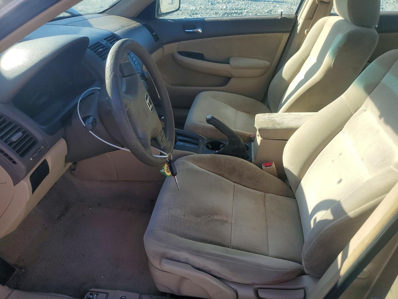 2005 HONDA ACCORD LX photo 13