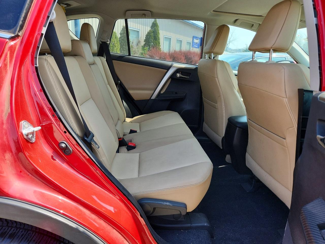 2014 TOYOTA RAV4 LIMITED photo 31