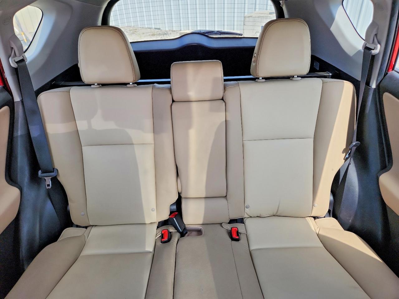 2014 TOYOTA RAV4 LIMITED photo 28