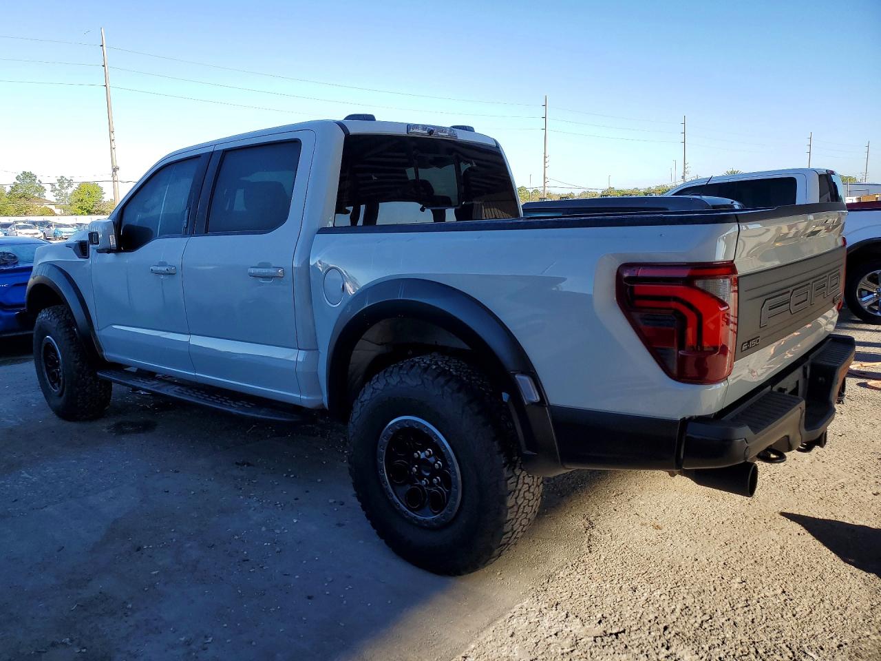 2024 FORD F150 RAPTOR photo 4
