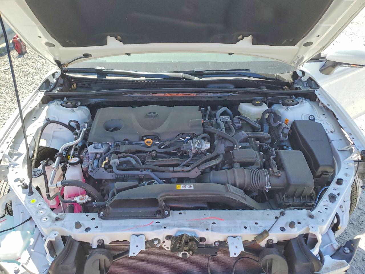 2025 TOYOTA CAMRY SE photo 21