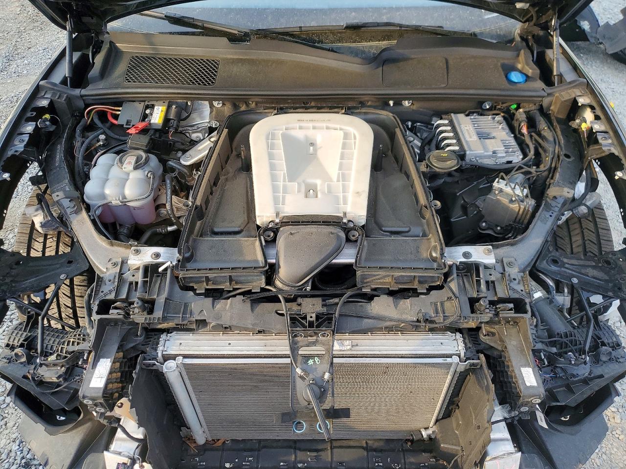 2022 PORSCHE CAYENNE photo 21