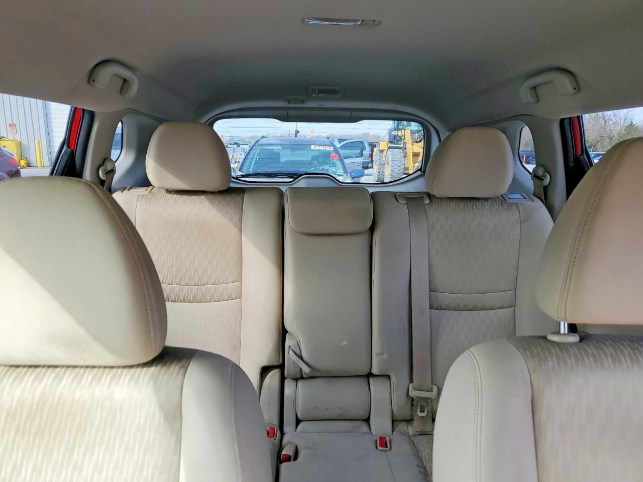 2017 NISSAN ROGUE SV photo 10