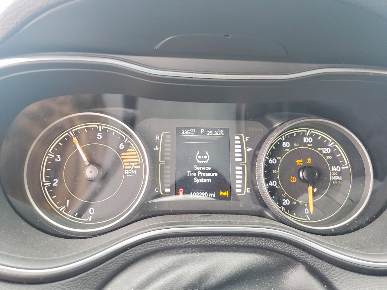 2021 JEEP CHEROKEE LATITUDE PLUS photo 17