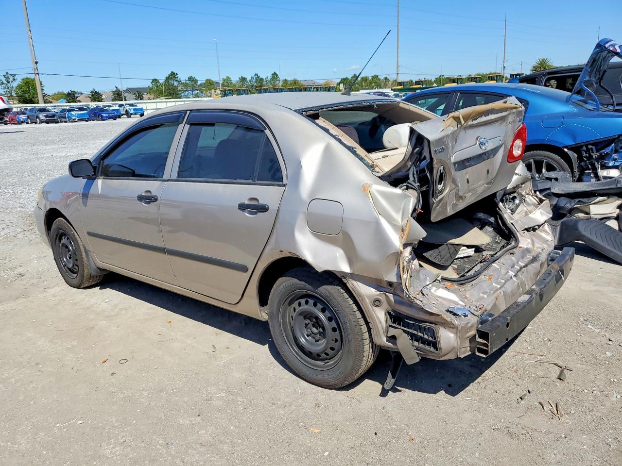 2003 TOYOTA COROLLA CE photo 4