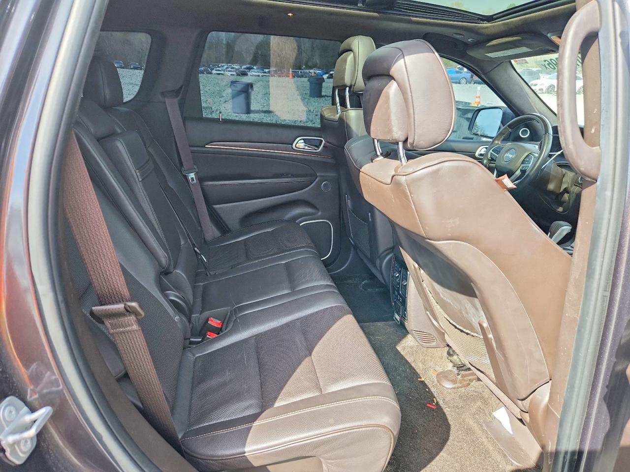 2018 JEEP GRAND CHEROKEE SUMMIT photo 21