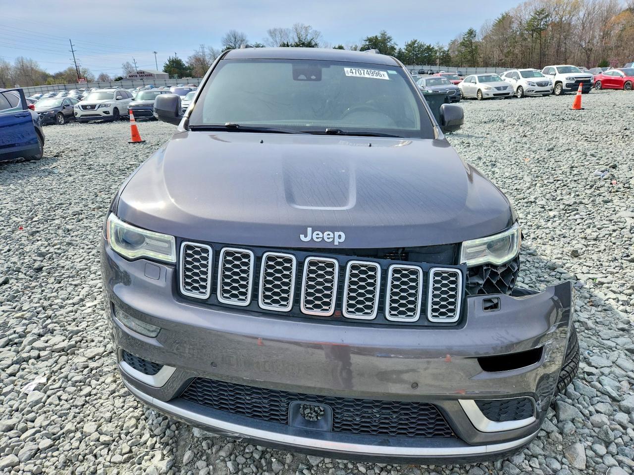 2018 JEEP GRAND CHEROKEE SUMMIT photo 9