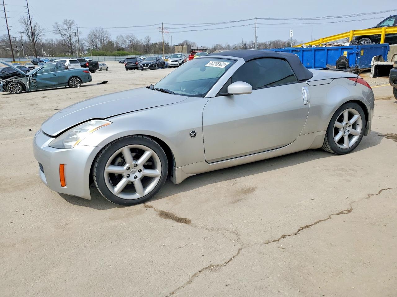 2004 NISSAN 350Z
