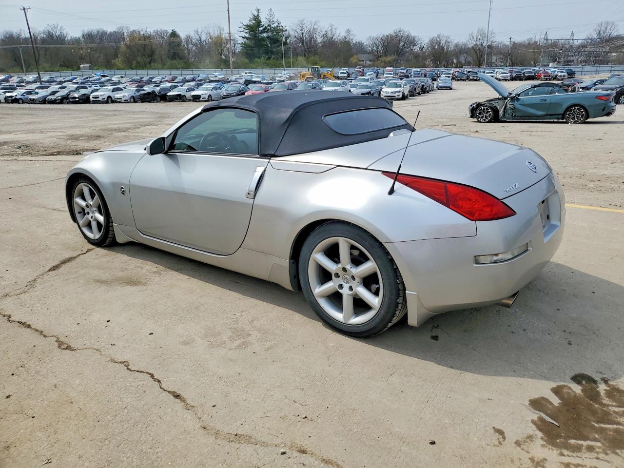 2004 NISSAN 350Z ENTHUSIAST photo 3