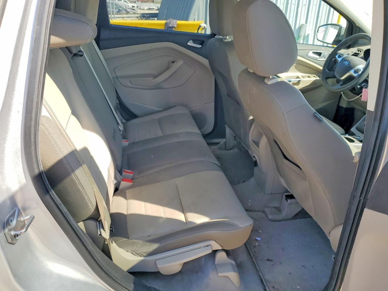 2015 FORD ESCAPE SE photo 21