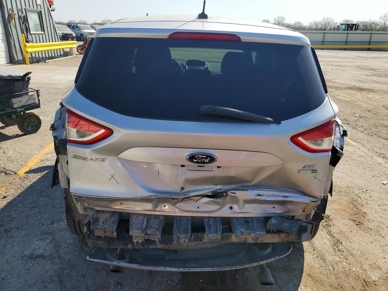 2015 FORD ESCAPE SE photo 11