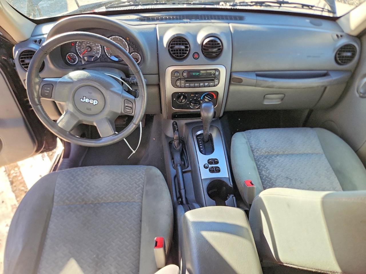 2005 JEEP LIBERTY RENEGADE photo 8